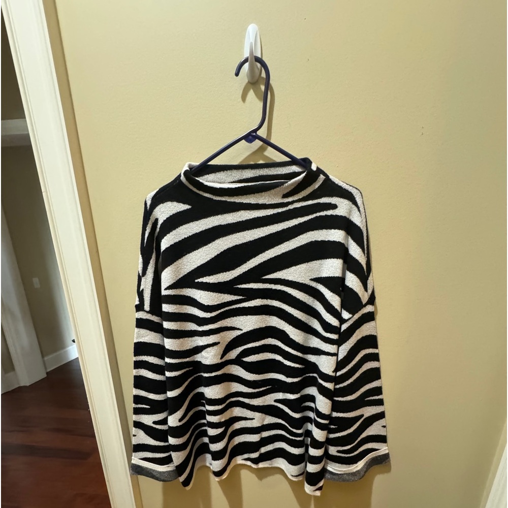 Women’s XL Zebra print wool blend sweater. Worn once.